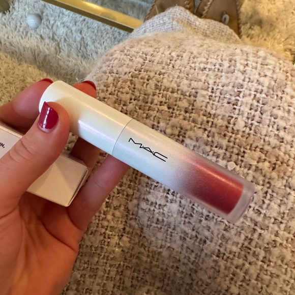 MAC Cosmetics STROBE BEAM LIQUID BLUSH - Picture 5 of 6